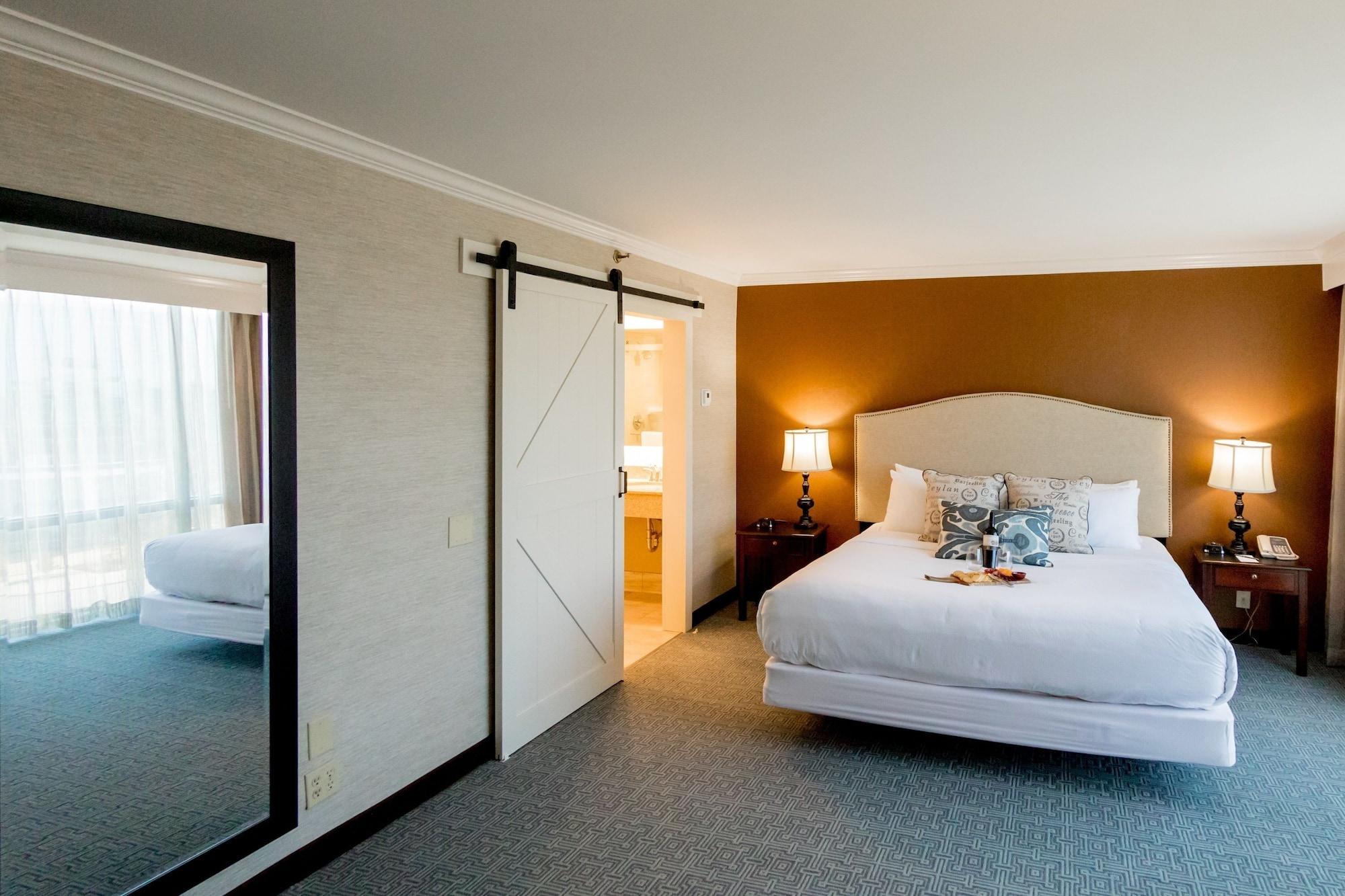 Hotel Embassy By Hilton