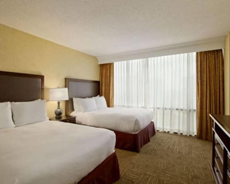 Hotel Embassy By Hilton